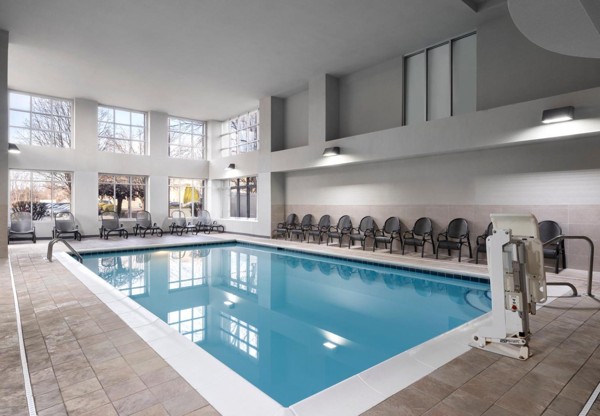 Homewood Suites Columbus - Airport Zewnętrze zdjęcie